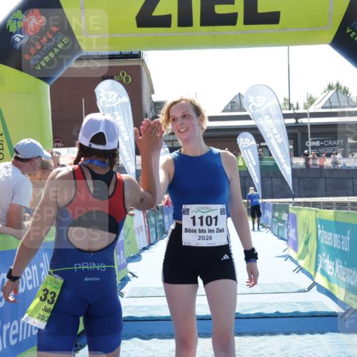09.08.2026 - GEWOBA Citytriathlon Bremen Yannick Fuchs http://msf.ph/oto/9936029 09.08.2026 15:00:24 Ziel 1101 meine-sportfotos.de