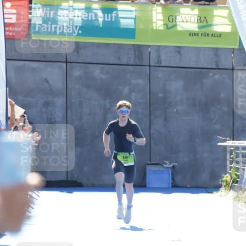 09.08.2026 - GEWOBA Citytriathlon Bremen Yannick Fuchs http://msf.ph/oto/9936043 09.08.2026 15:00:55 Ziel 16 meine-sportfotos.de