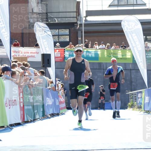09.08.2026 - GEWOBA Citytriathlon Bremen Yannick Fuchs http://msf.ph/oto/9936190 09.08.2026 15:02:58 Ziel 401, 794, 993 meine-sportfotos.de