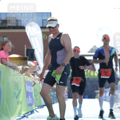 09.08.2026 - GEWOBA Citytriathlon Bremen Yannick Fuchs http://msf.ph/oto/9936202 09.08.2026 15:03:03 Ziel 401, 794, 993 meine-sportfotos.de