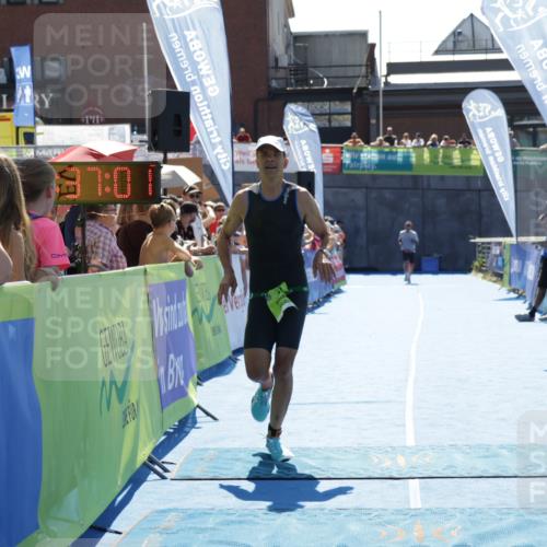 09.08.2026 - GEWOBA Citytriathlon Bremen Yannick Fuchs http://msf.ph/oto/9936232 09.08.2026 15:03:24 Ziel 433 meine-sportfotos.de