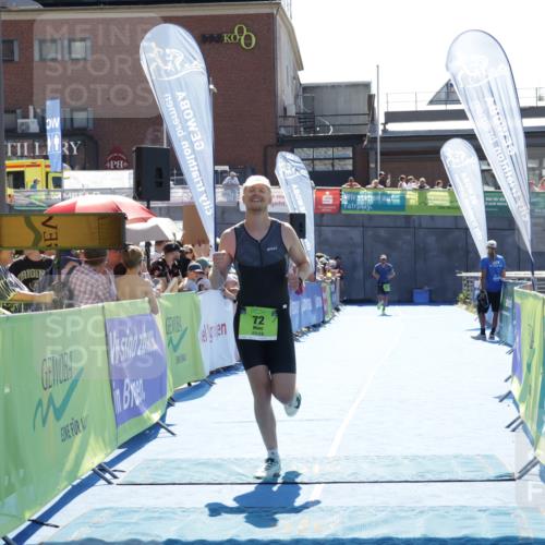 09.08.2026 - GEWOBA Citytriathlon Bremen Yannick Fuchs http://msf.ph/oto/9936330 09.08.2026 15:04:46 Ziel 72 meine-sportfotos.de