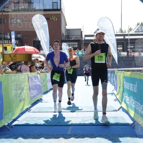 09.08.2026 - GEWOBA Citytriathlon Bremen Yannick Fuchs http://msf.ph/oto/9936507 09.08.2026 15:06:44 Ziel 15, 81, 100, 156 meine-sportfotos.de