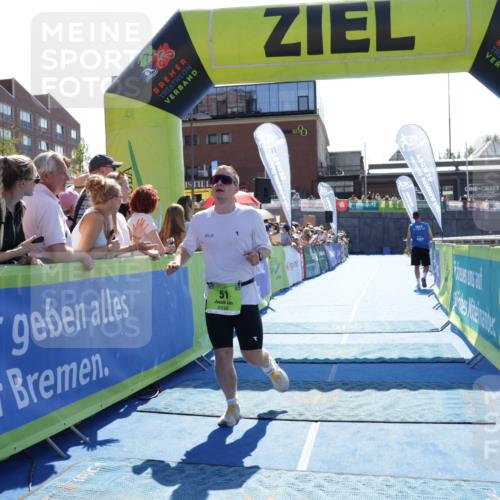 09.08.2026 - GEWOBA Citytriathlon Bremen Yannick Fuchs http://msf.ph/oto/9936649 09.08.2026 15:08:03 Ziel 51 meine-sportfotos.de