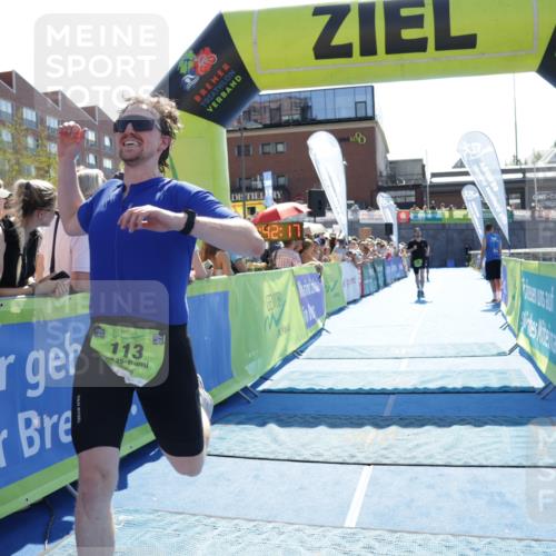 09.08.2026 - GEWOBA Citytriathlon Bremen Yannick Fuchs http://msf.ph/oto/9936711 09.08.2026 15:08:40 Ziel 113, 170 meine-sportfotos.de