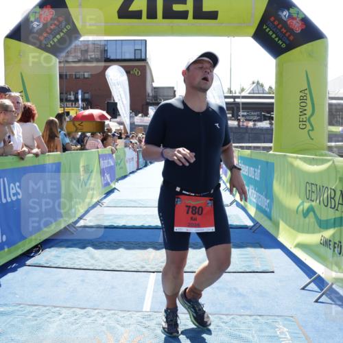 09.08.2026 - GEWOBA Citytriathlon Bremen Yannick Fuchs http://msf.ph/oto/9936724 09.08.2026 15:08:50 Ziel 780 meine-sportfotos.de