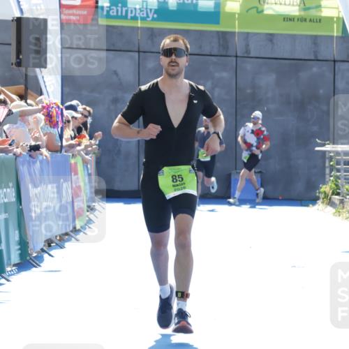 09.08.2026 - GEWOBA Citytriathlon Bremen Yannick Fuchs http://msf.ph/oto/9936731 09.08.2026 15:09:02 Ziel 84, 85 meine-sportfotos.de