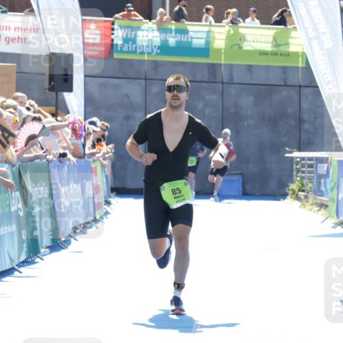 09.08.2026 - GEWOBA Citytriathlon Bremen Yannick Fuchs http://msf.ph/oto/9936732 09.08.2026 15:09:02 Ziel 84, 85 meine-sportfotos.de