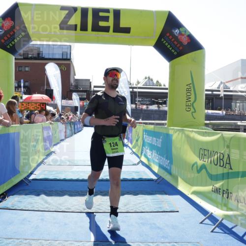 09.08.2026 - GEWOBA Citytriathlon Bremen Yannick Fuchs http://msf.ph/oto/9936766 09.08.2026 15:09:17 Ziel 119, 124, 143 meine-sportfotos.de