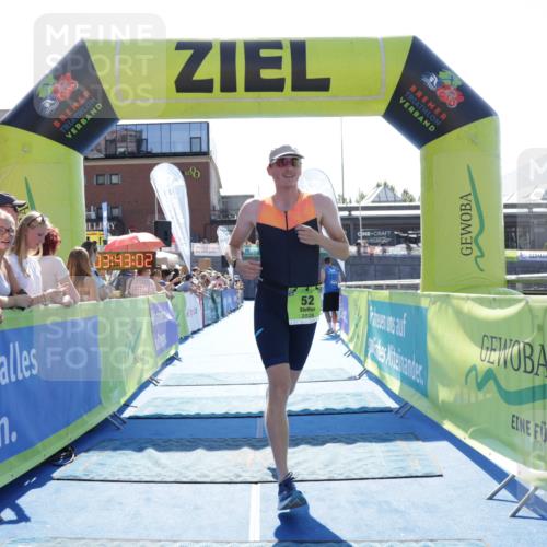 09.08.2026 - GEWOBA Citytriathlon Bremen Yannick Fuchs http://msf.ph/oto/9936773 09.08.2026 15:09:25 Ziel 52 meine-sportfotos.de