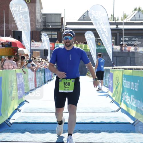 09.08.2026 - GEWOBA Citytriathlon Bremen Yannick Fuchs http://msf.ph/oto/9936850 09.08.2026 15:10:29 Ziel 169, 930 meine-sportfotos.de