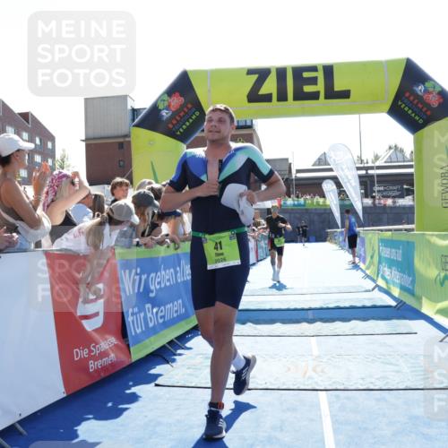 09.08.2026 - GEWOBA Citytriathlon Bremen Yannick Fuchs http://msf.ph/oto/9936895 09.08.2026 15:10:55 Ziel 27, 41 meine-sportfotos.de