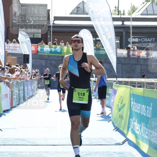 09.08.2026 - GEWOBA Citytriathlon Bremen Yannick Fuchs http://msf.ph/oto/9936951 09.08.2026 15:11:30 Ziel 118, 217, 218, 531 meine-sportfotos.de