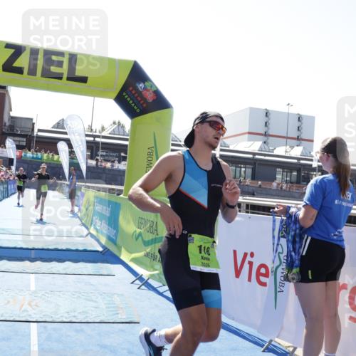 09.08.2026 - GEWOBA Citytriathlon Bremen Yannick Fuchs http://msf.ph/oto/9936957 09.08.2026 15:11:32 Ziel 118, 217, 218 meine-sportfotos.de
