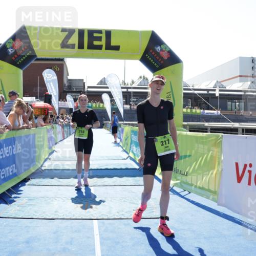 09.08.2026 - GEWOBA Citytriathlon Bremen Yannick Fuchs http://msf.ph/oto/9936968 09.08.2026 15:11:36 Ziel 217, 218 meine-sportfotos.de