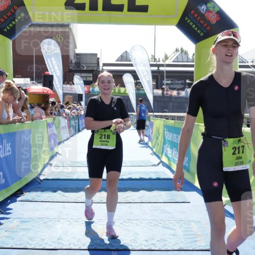 09.08.2026 - GEWOBA Citytriathlon Bremen Yannick Fuchs http://msf.ph/oto/9936969 09.08.2026 15:11:36 Ziel 217, 218 meine-sportfotos.de