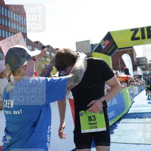 09.08.2026 - GEWOBA Citytriathlon Bremen Yannick Fuchs http://msf.ph/oto/9936985 09.08.2026 15:11:47 Ziel 38, 79, 83, 162, 404, 943 meine-sportfotos.de