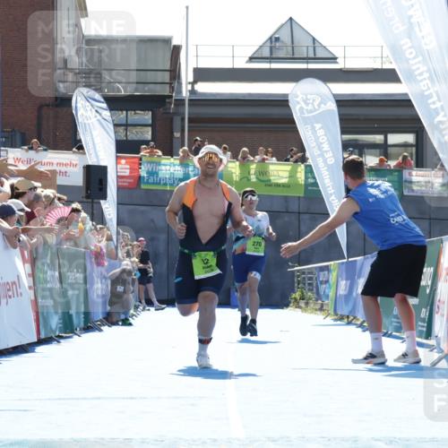 09.08.2026 - GEWOBA Citytriathlon Bremen Yannick Fuchs http://msf.ph/oto/9937080 09.08.2026 15:13:08 Ziel 92, 270 meine-sportfotos.de