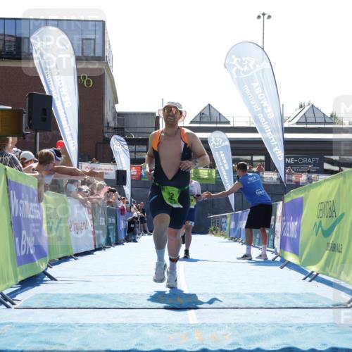 09.08.2026 - GEWOBA Citytriathlon Bremen Yannick Fuchs http://msf.ph/oto/9937084 09.08.2026 15:13:10 Ziel 92, 270, 403 meine-sportfotos.de