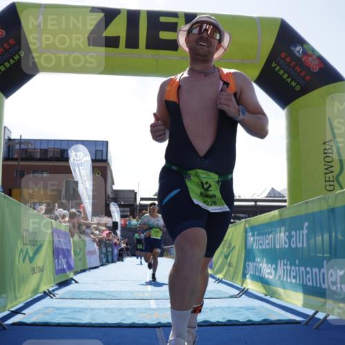 09.08.2026 - GEWOBA Citytriathlon Bremen Yannick Fuchs http://msf.ph/oto/9937088 09.08.2026 15:13:11 Ziel 92, 270, 403 meine-sportfotos.de
