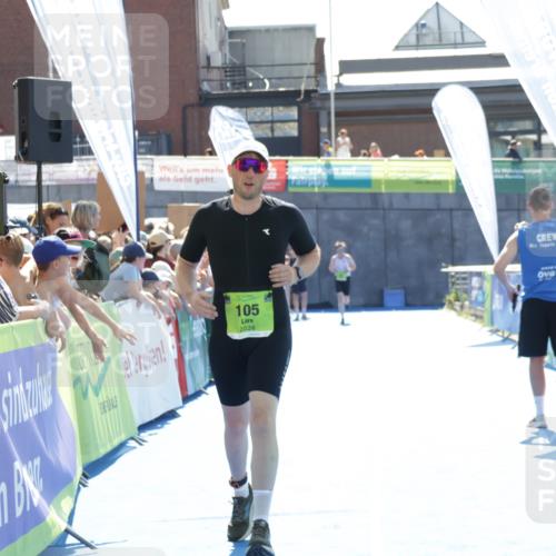 09.08.2026 - GEWOBA Citytriathlon Bremen Yannick Fuchs http://msf.ph/oto/9937128 09.08.2026 15:13:33 Ziel 105, 470 meine-sportfotos.de