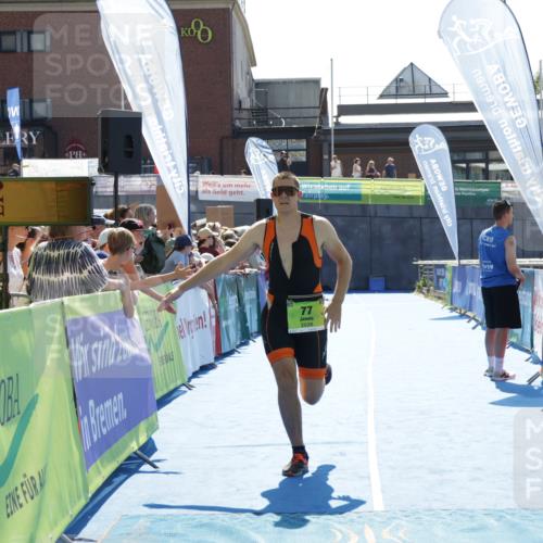 09.08.2026 - GEWOBA Citytriathlon Bremen Yannick Fuchs http://msf.ph/oto/9937170 09.08.2026 15:13:58 Ziel 77, 321 meine-sportfotos.de