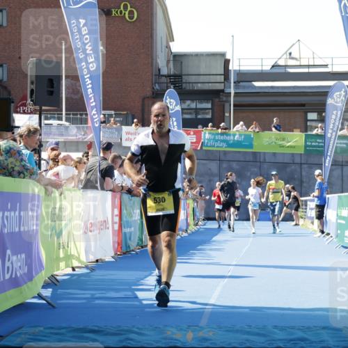 09.08.2026 - GEWOBA Citytriathlon Bremen Yannick Fuchs http://msf.ph/oto/9937344 09.08.2026 11:41:40 Ziel 229, 530 meine-sportfotos.de