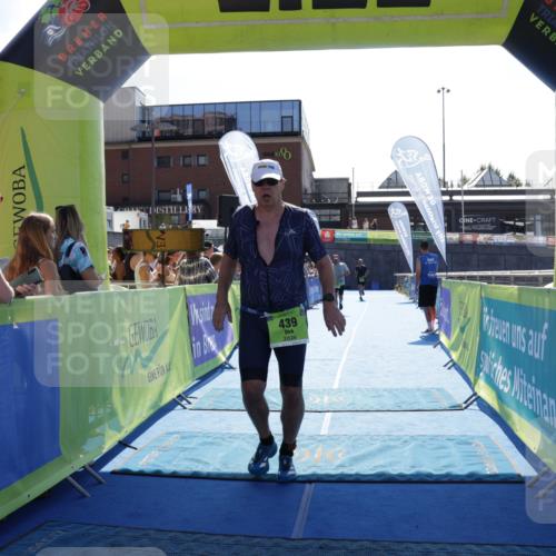 09.08.2026 - GEWOBA Citytriathlon Bremen Yannick Fuchs http://msf.ph/oto/9937350 09.08.2026 15:15:45 Ziel 257, 359 meine-sportfotos.de