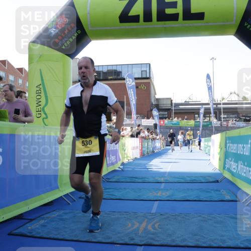 09.08.2026 - GEWOBA Citytriathlon Bremen Yannick Fuchs http://msf.ph/oto/9937351 09.08.2026 11:41:42 Ziel 181, 229, 367, 530 meine-sportfotos.de