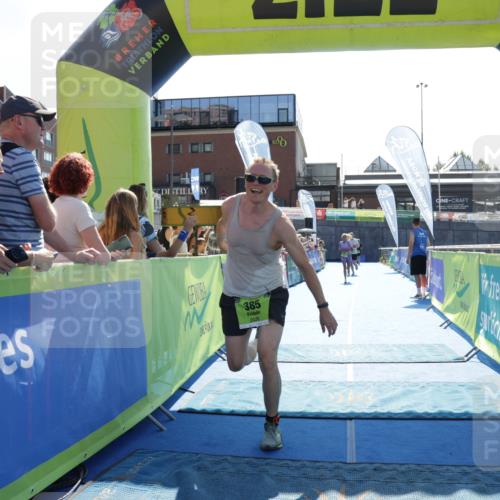 09.08.2026 - GEWOBA Citytriathlon Bremen Yannick Fuchs http://msf.ph/oto/9937387 09.08.2026 15:15:57 Ziel 385, 395, 523 meine-sportfotos.de