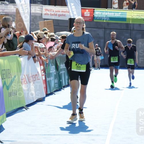 09.08.2026 - GEWOBA Citytriathlon Bremen Yannick Fuchs http://msf.ph/oto/9937440 09.08.2026 15:16:24 Ziel 7, 74, 271, 373 meine-sportfotos.de