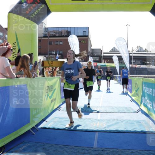 09.08.2026 - GEWOBA Citytriathlon Bremen Yannick Fuchs http://msf.ph/oto/9937443 09.08.2026 15:16:26 Ziel 7, 74, 271, 373 meine-sportfotos.de