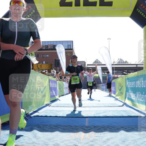 09.08.2026 - GEWOBA Citytriathlon Bremen Yannick Fuchs http://msf.ph/oto/9937544 09.08.2026 15:17:00 Ziel 17, 146, 192, 356, 384 meine-sportfotos.de