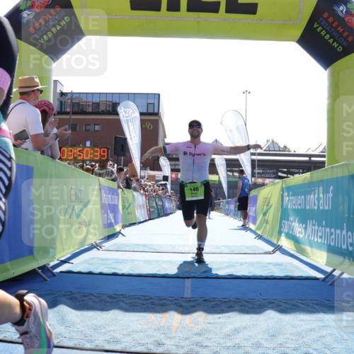 09.08.2026 - GEWOBA Citytriathlon Bremen Yannick Fuchs http://msf.ph/oto/9937549 09.08.2026 15:17:02 Ziel 17, 146, 179, 192, 356, 384 meine-sportfotos.de