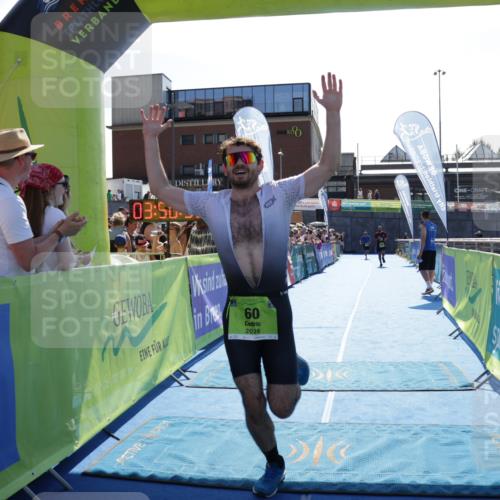 09.08.2026 - GEWOBA Citytriathlon Bremen Yannick Fuchs http://msf.ph/oto/9937574 09.08.2026 15:17:16 Ziel 33, 60, 207 meine-sportfotos.de