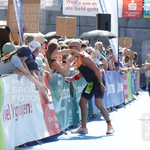 09.08.2026 - GEWOBA Citytriathlon Bremen Yannick Fuchs http://msf.ph/oto/9937626 09.08.2026 15:17:41 Ziel 308, 400 meine-sportfotos.de