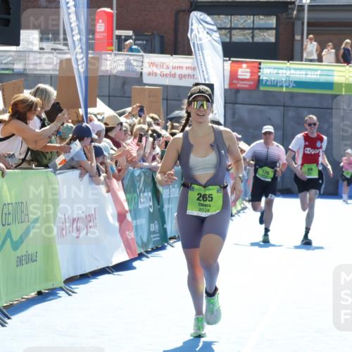 09.08.2026 - GEWOBA Citytriathlon Bremen Yannick Fuchs http://msf.ph/oto/9937640 09.08.2026 15:17:50 Ziel 89, 126, 265, 308 meine-sportfotos.de