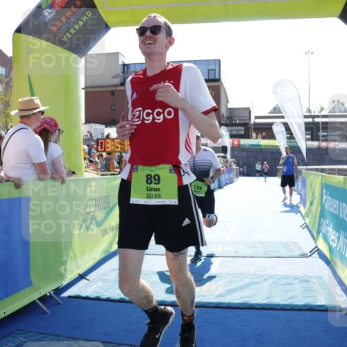 09.08.2026 - GEWOBA Citytriathlon Bremen Yannick Fuchs http://msf.ph/oto/9937651 09.08.2026 15:17:54 Ziel 89, 126, 265 meine-sportfotos.de