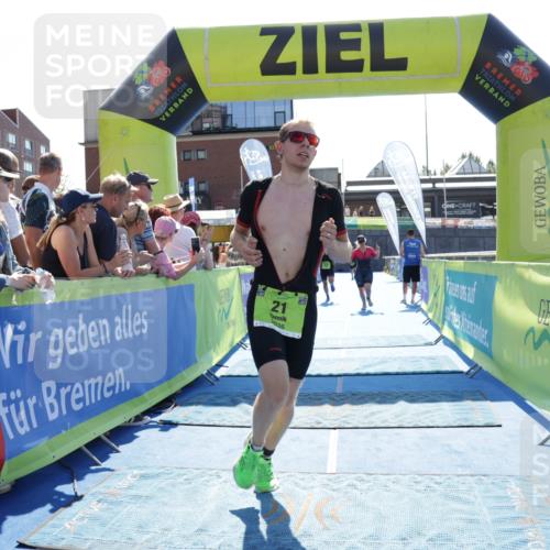 09.08.2026 - GEWOBA Citytriathlon Bremen Yannick Fuchs http://msf.ph/oto/9937740 09.08.2026 15:19:11 Ziel 21, 319, 343, 398 meine-sportfotos.de