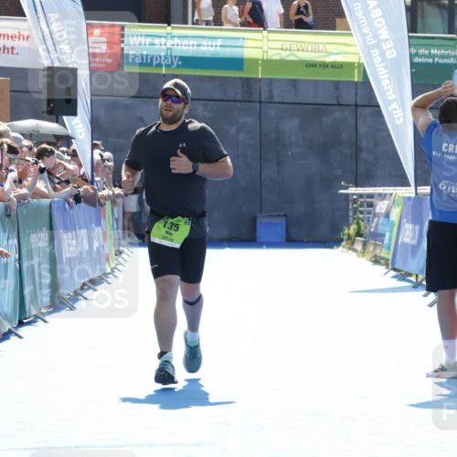 09.08.2026 - GEWOBA Citytriathlon Bremen Yannick Fuchs http://msf.ph/oto/9937759 09.08.2026 15:19:18 Ziel 135, 319, 343 meine-sportfotos.de