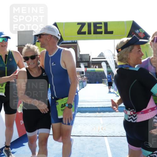 09.08.2026 - GEWOBA Citytriathlon Bremen Yannick Fuchs http://msf.ph/oto/9937806 09.08.2026 15:20:05 Ziel 70, 453 meine-sportfotos.de