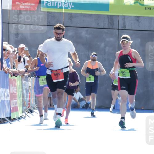 09.08.2026 - GEWOBA Citytriathlon Bremen Yannick Fuchs http://msf.ph/oto/9937984 09.08.2026 15:22:42 Ziel 42, 216, 458 meine-sportfotos.de