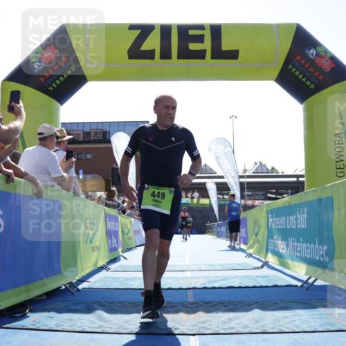 09.08.2026 - GEWOBA Citytriathlon Bremen Yannick Fuchs http://msf.ph/oto/9938049 09.08.2026 15:23:17 Ziel 173, 449 meine-sportfotos.de