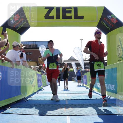 09.08.2026 - GEWOBA Citytriathlon Bremen Yannick Fuchs http://msf.ph/oto/9938069 09.08.2026 15:23:27 Ziel 12, 69, 163, 173, 273, 482 meine-sportfotos.de