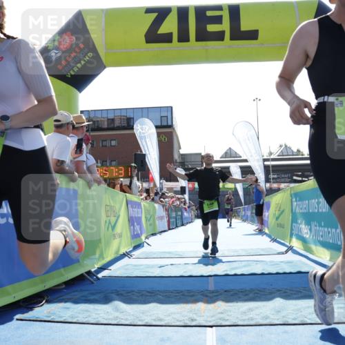 09.08.2026 - GEWOBA Citytriathlon Bremen Yannick Fuchs http://msf.ph/oto/9938112 09.08.2026 15:23:54 Ziel 10, 148, 235, 493 meine-sportfotos.de