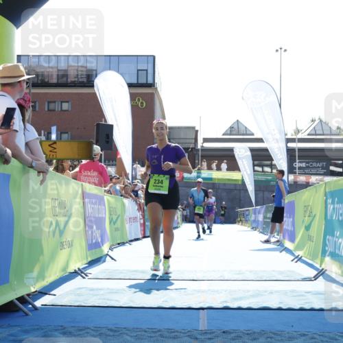 09.08.2026 - GEWOBA Citytriathlon Bremen Yannick Fuchs http://msf.ph/oto/9938179 09.08.2026 15:24:32 Ziel 234, 250, 276, 405 meine-sportfotos.de