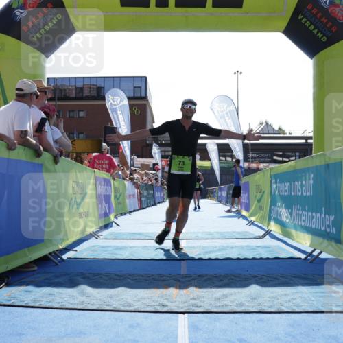 09.08.2026 - GEWOBA Citytriathlon Bremen Yannick Fuchs http://msf.ph/oto/9938210 09.08.2026 15:24:47 Ziel 73, 361, 410, 456 meine-sportfotos.de