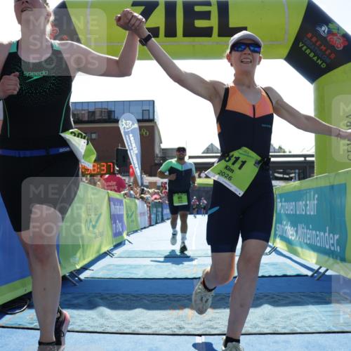 09.08.2026 - GEWOBA Citytriathlon Bremen Yannick Fuchs http://msf.ph/oto/9938238 09.08.2026 15:25:00 Ziel 58, 65, 300, 311 meine-sportfotos.de