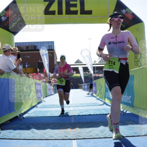 09.08.2026 - GEWOBA Citytriathlon Bremen Yannick Fuchs http://msf.ph/oto/9938264 09.08.2026 15:25:08 Ziel 239, 274 meine-sportfotos.de