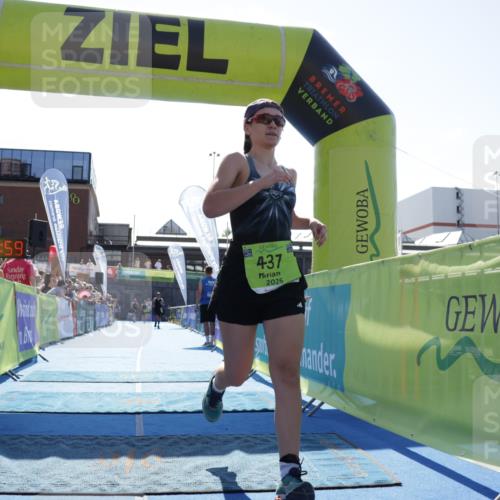 09.08.2026 - GEWOBA Citytriathlon Bremen Yannick Fuchs http://msf.ph/oto/9938286 09.08.2026 15:25:22 Ziel 316, 320, 437 meine-sportfotos.de